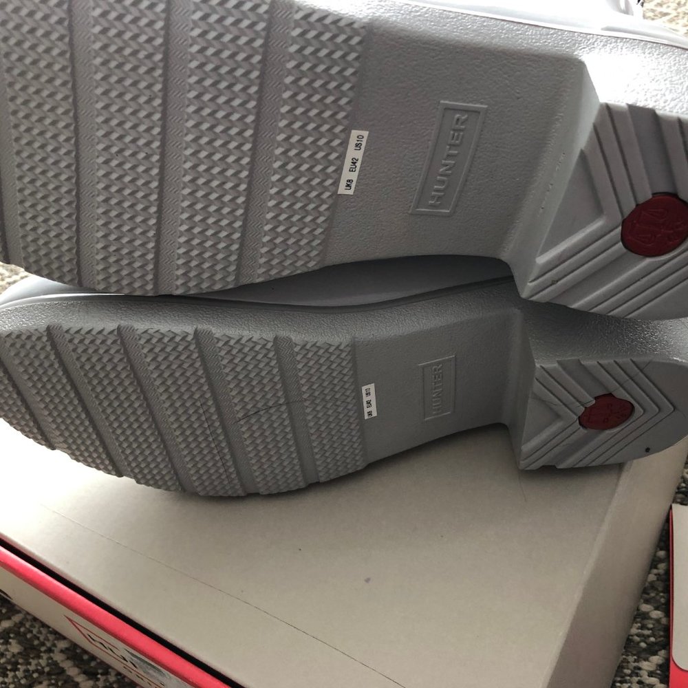 HUNTER Refined Low Heel Biker Rain Boot - Picture 6 of 8